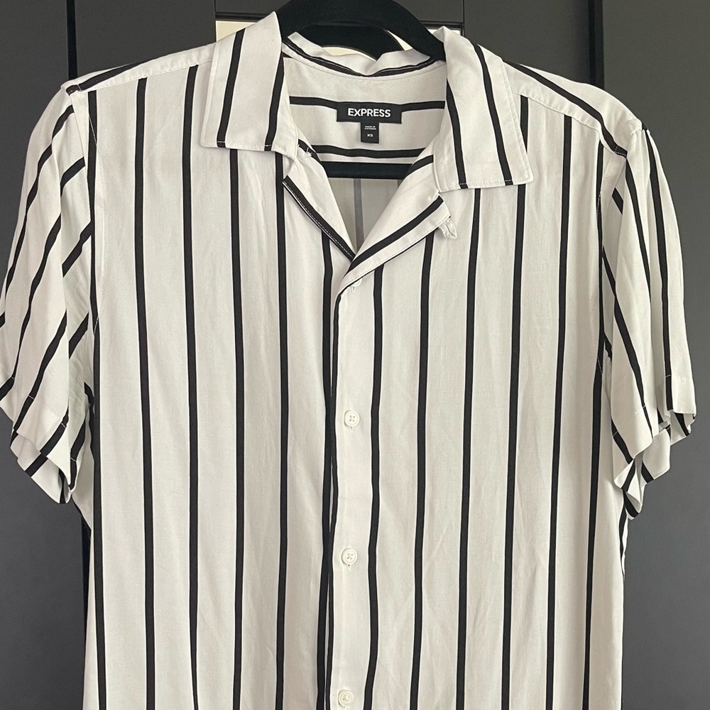 Camp collar shirt